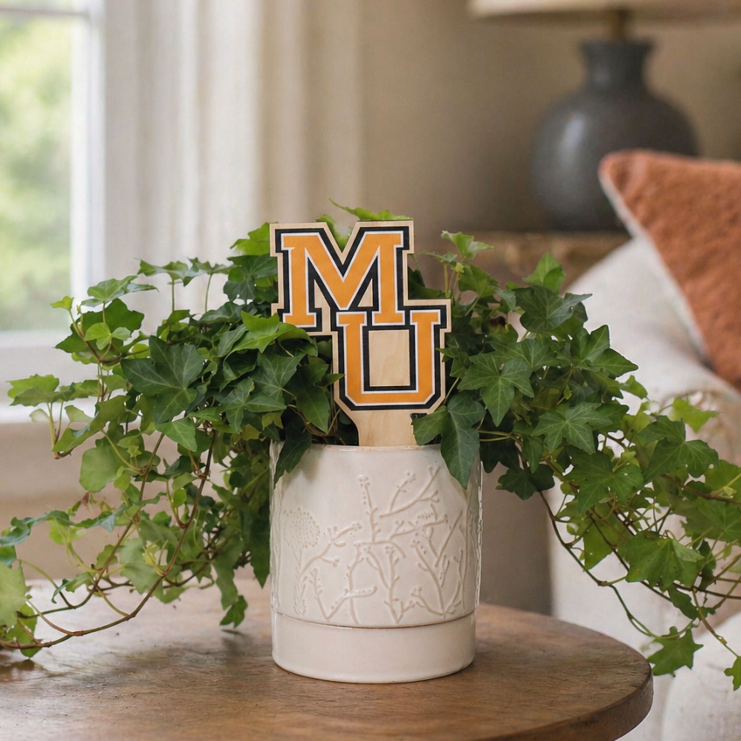Mercer 'MU' Color Plant Stake – Spirit Stakes